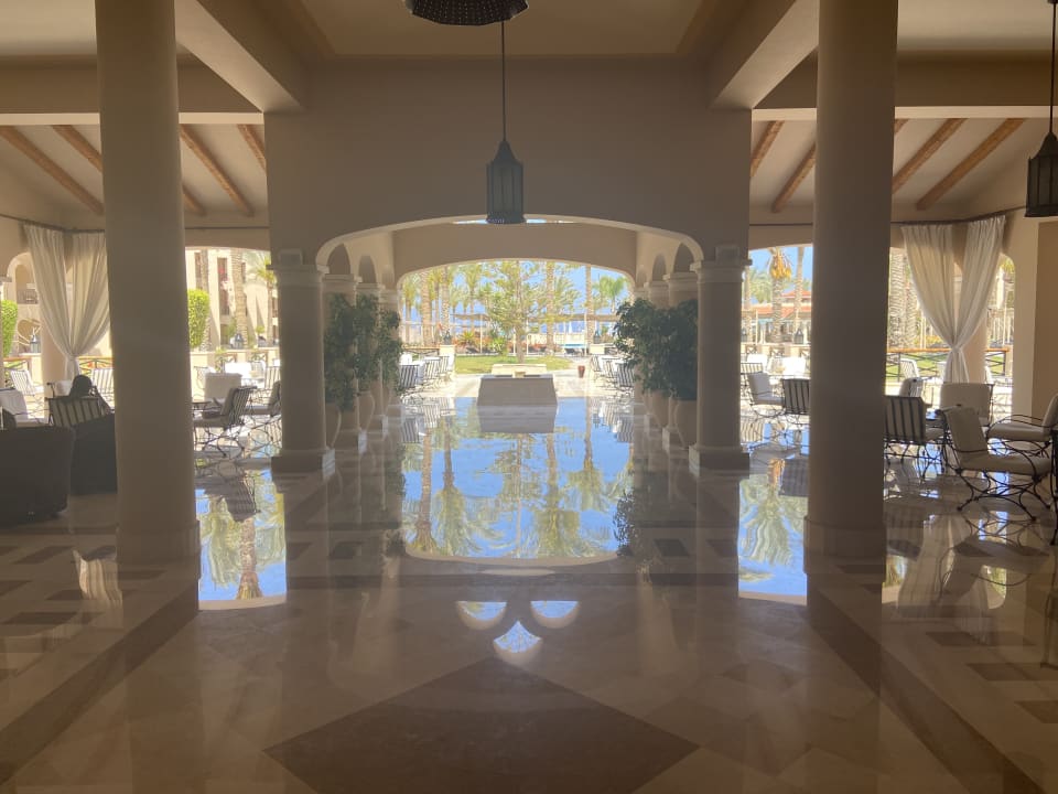 Gastro Jaz Almaza Beach Resort, Almaza Bay