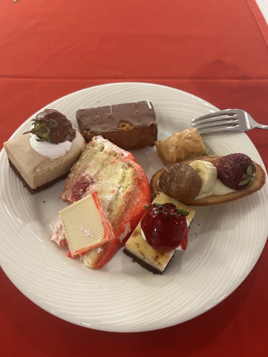 Gastro Granada Luxury Okurcalar