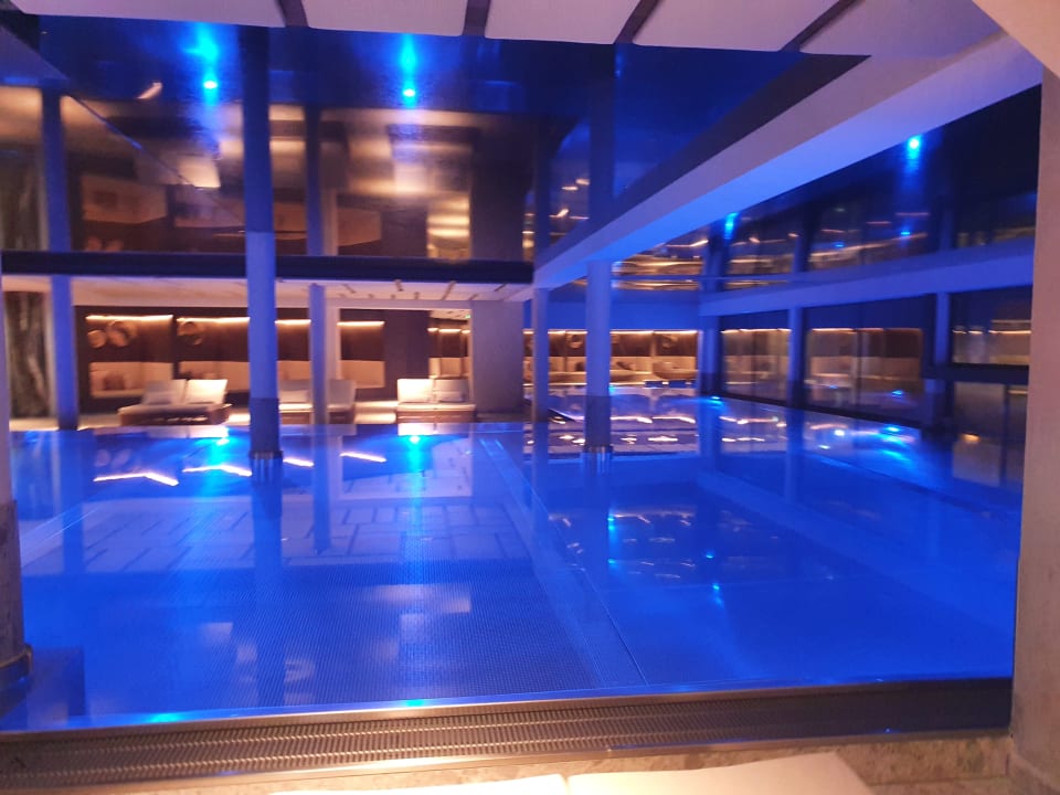 Pool Alpenrose - Familux Resort
