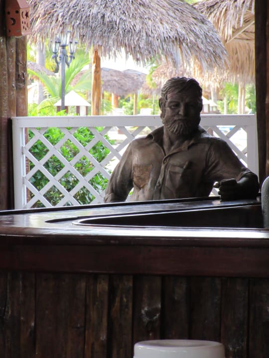 Hemingway Hotel Playa Pesquero