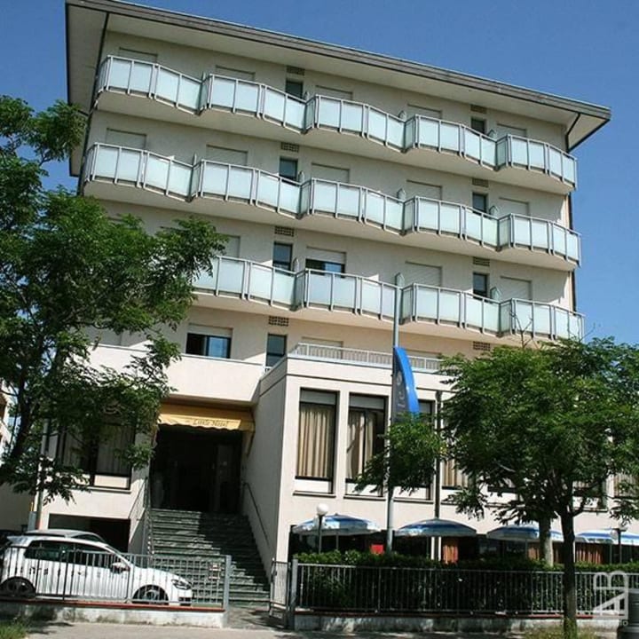 Little Hotel Little Hotel