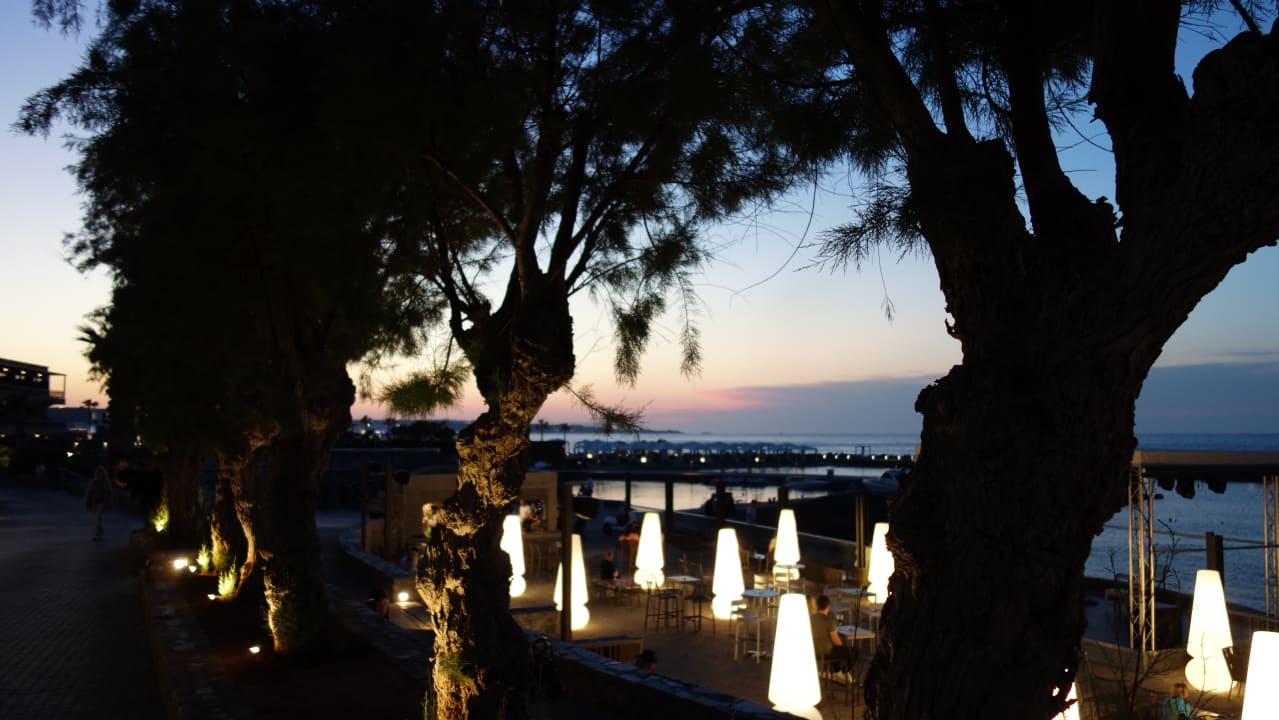 Gastro Nana Golden Beach