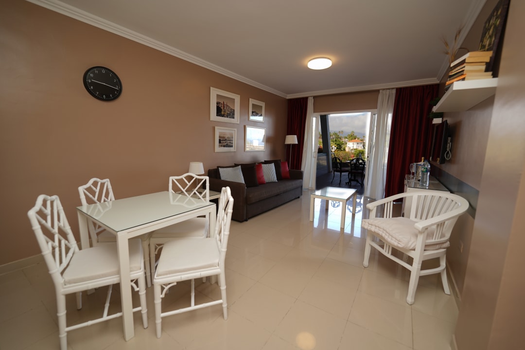 Zimmer Coral La Quinta Park Suites