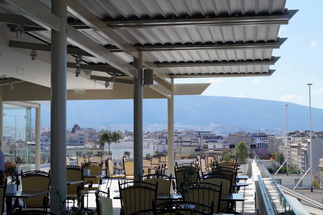 Terrasse Titania Hotel