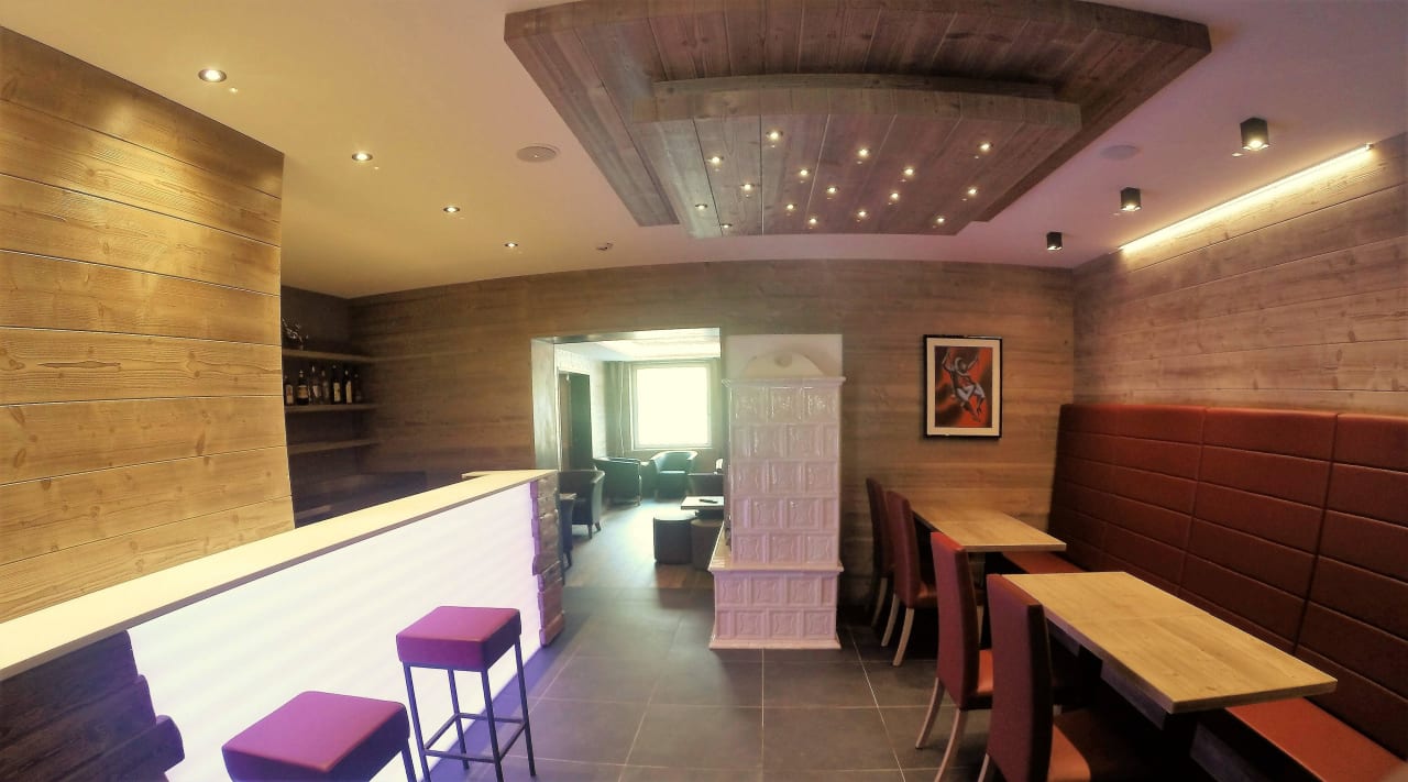 Ice cube bar Hotel Garni Arnica
