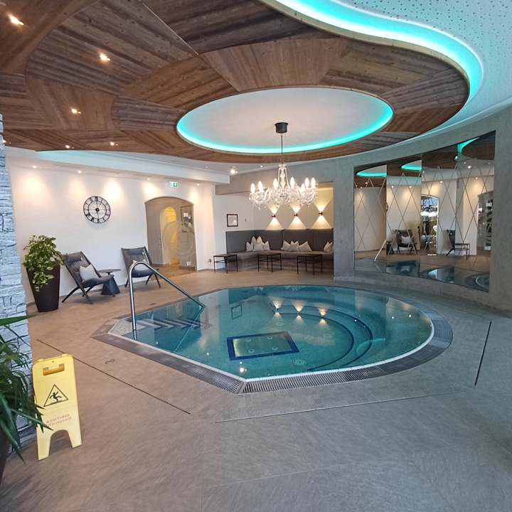 Pool Platzlhof - Mein Hotel im Zillertal
