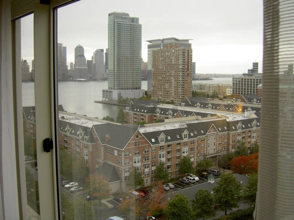 Blick vom Hotelzimmer auf Manhattan Hotel The Westin Jersey City Newport
