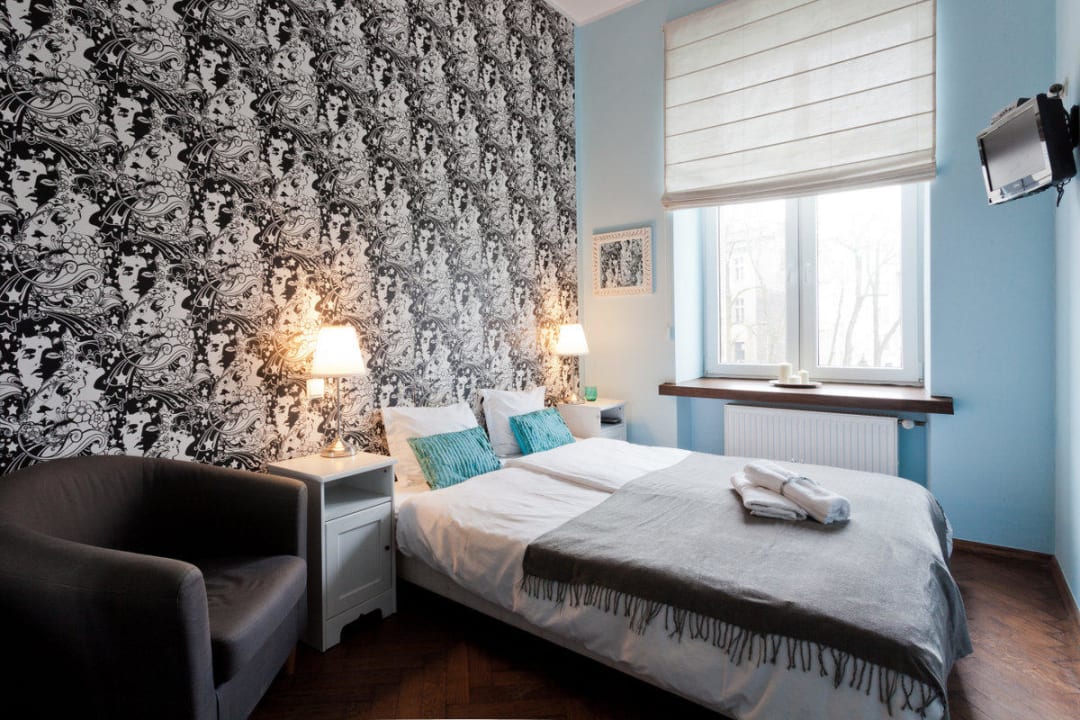 Small Room Angel House Aparthotel