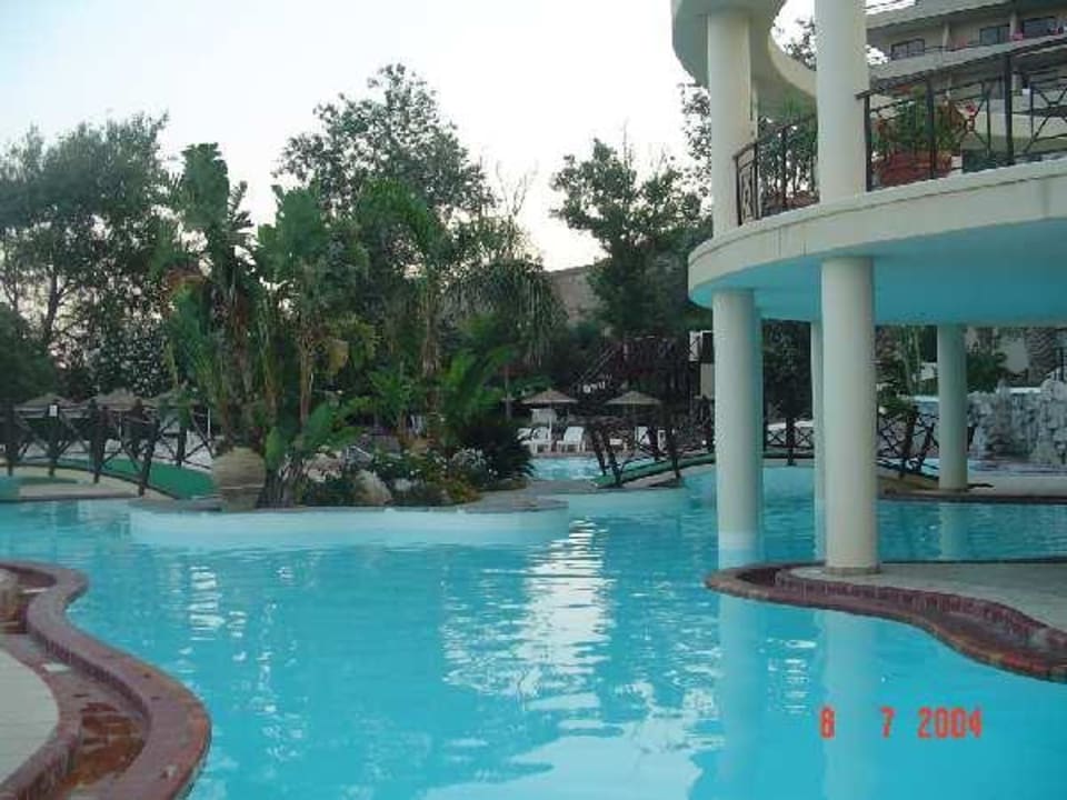 Poollandschaft Hotel Calypso Beach