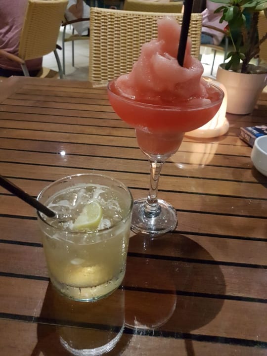 Leckere Cocktails Miramar Al Aqah Beach Resort