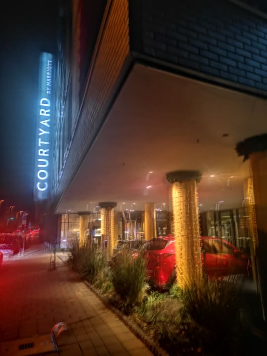 Außenansicht Hotel Courtyard by Marriott Cologne