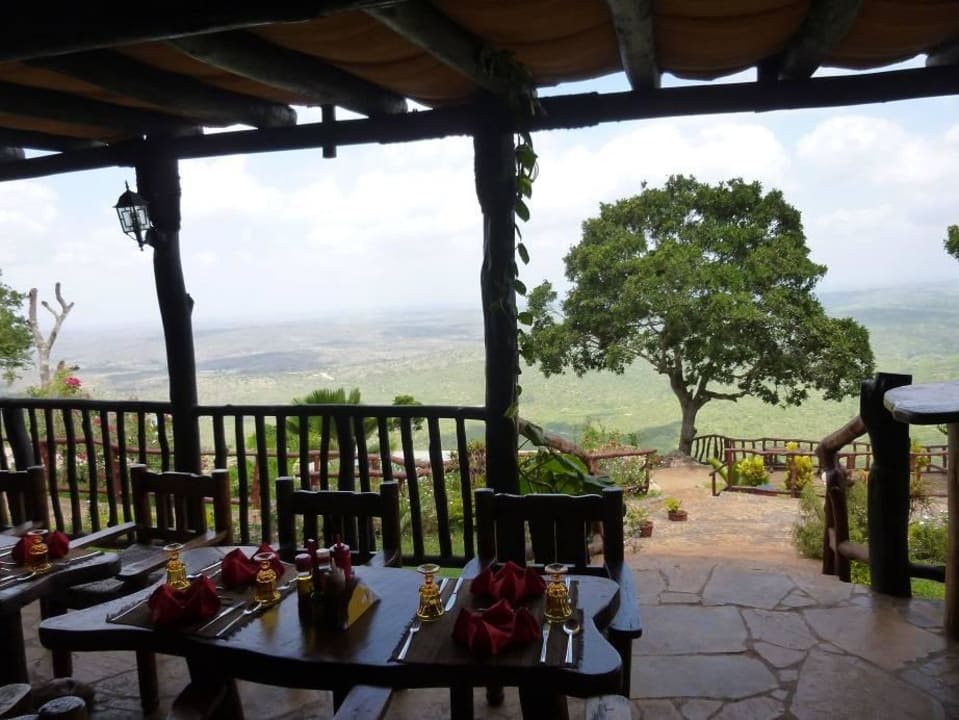 Blick aus dem Restaurant Shimba Hills Green Safari Lodge