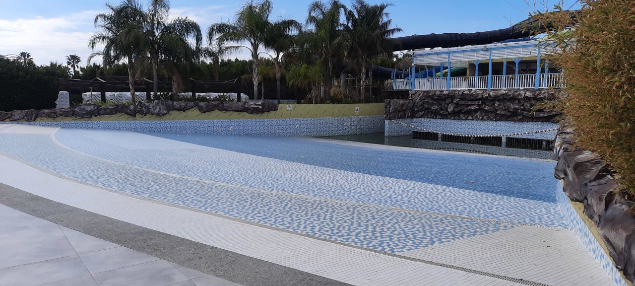 Pool Adalya Elite Lara