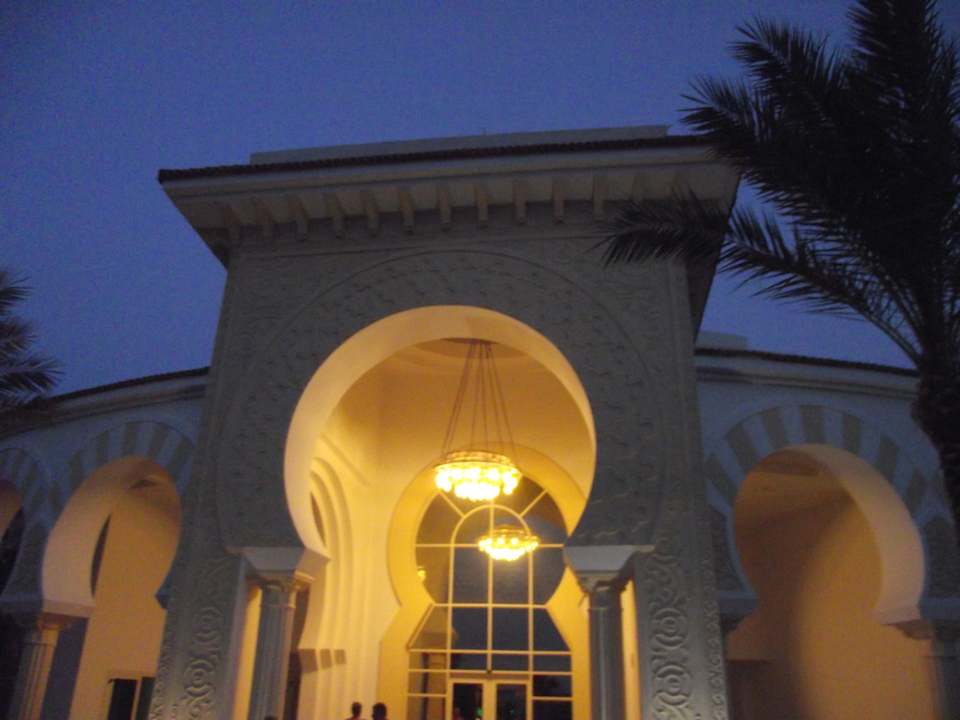20:00 Uhr Old Palace Resort Sahl Hasheesh