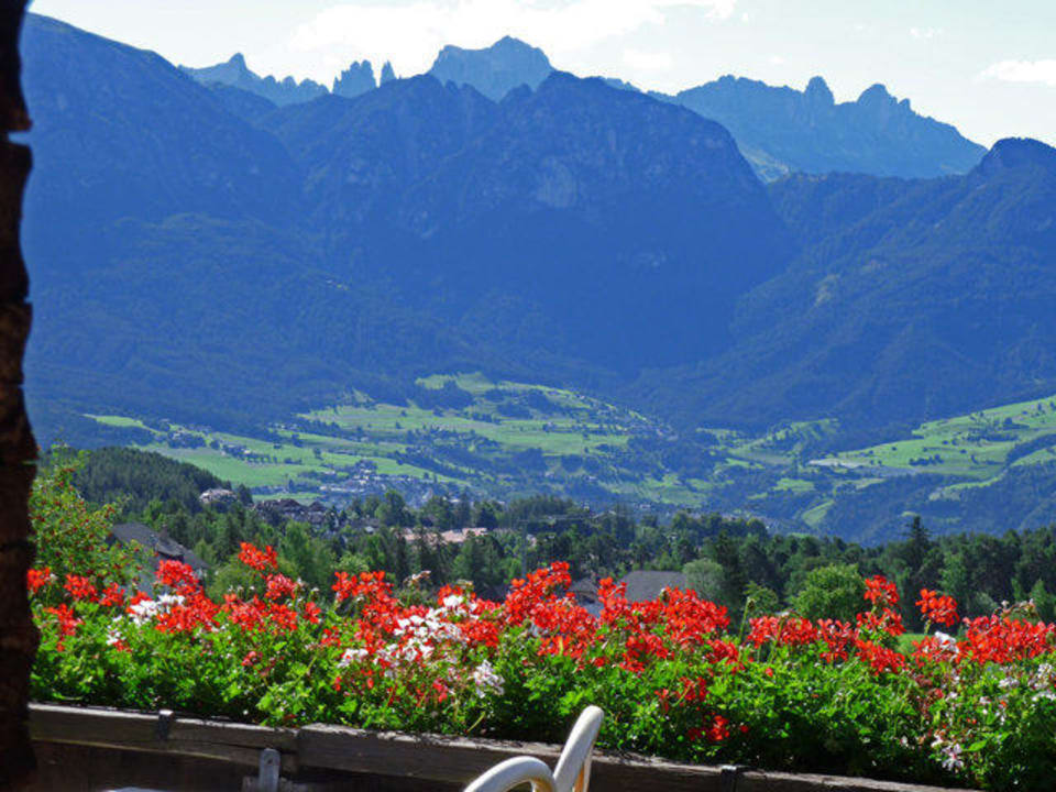Blick von der Frühstücksterrasse Hotel Ansitz Kematen