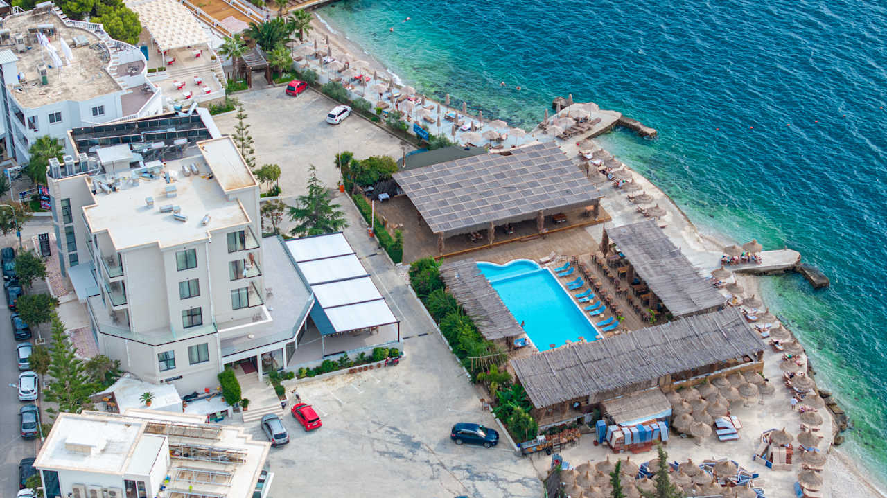 Außenansicht Grand Hotel Saranda