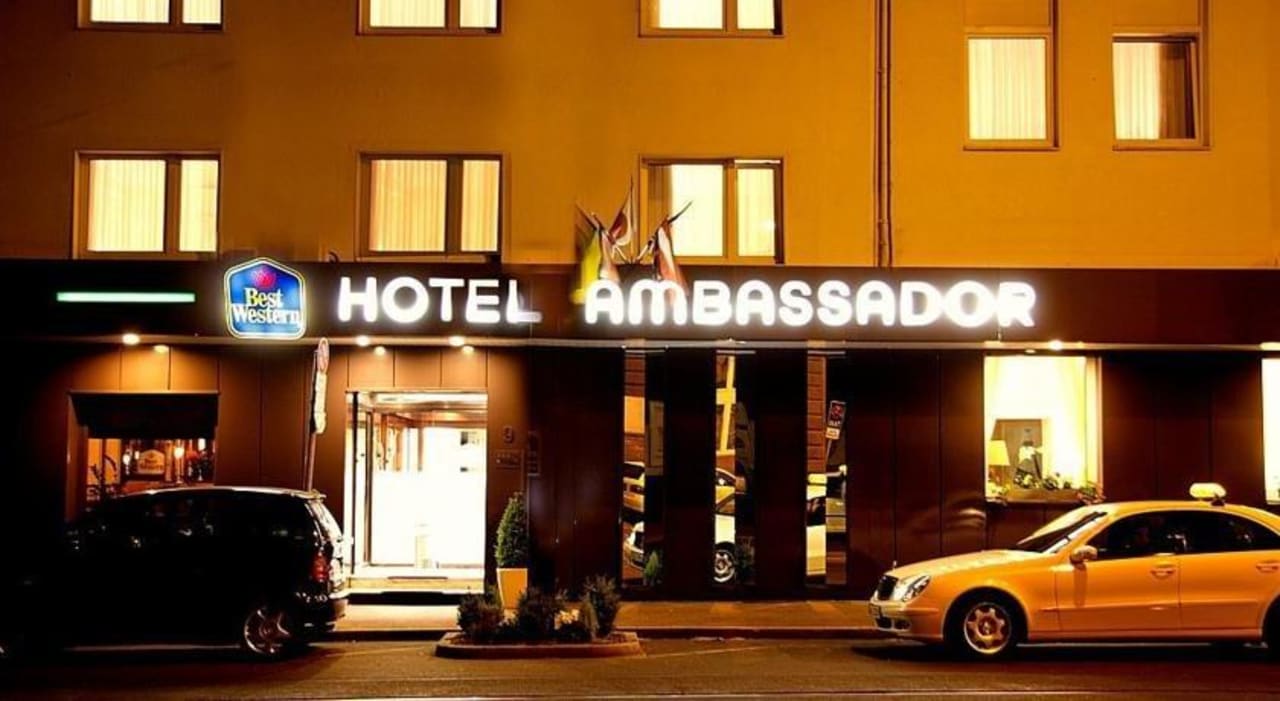 Außenansicht Best Western Ambassador Hotel
