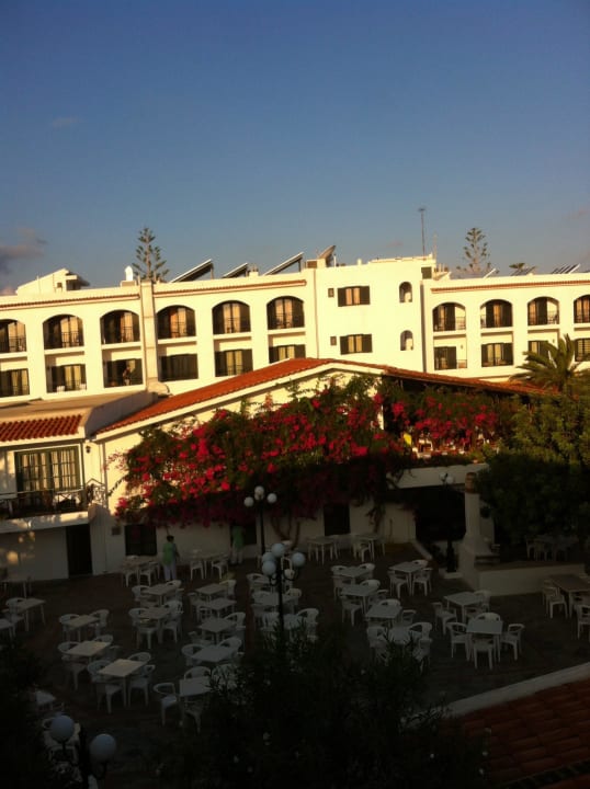 Haubthaus TUI SUNEO Chrissi Amoudia