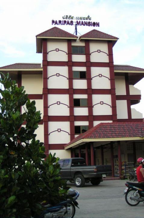 Rezeption Hotel Paripas Mansion