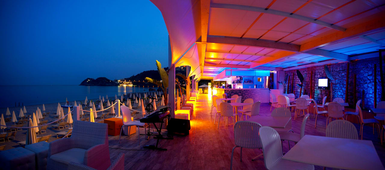 Strand Hotel Caparena