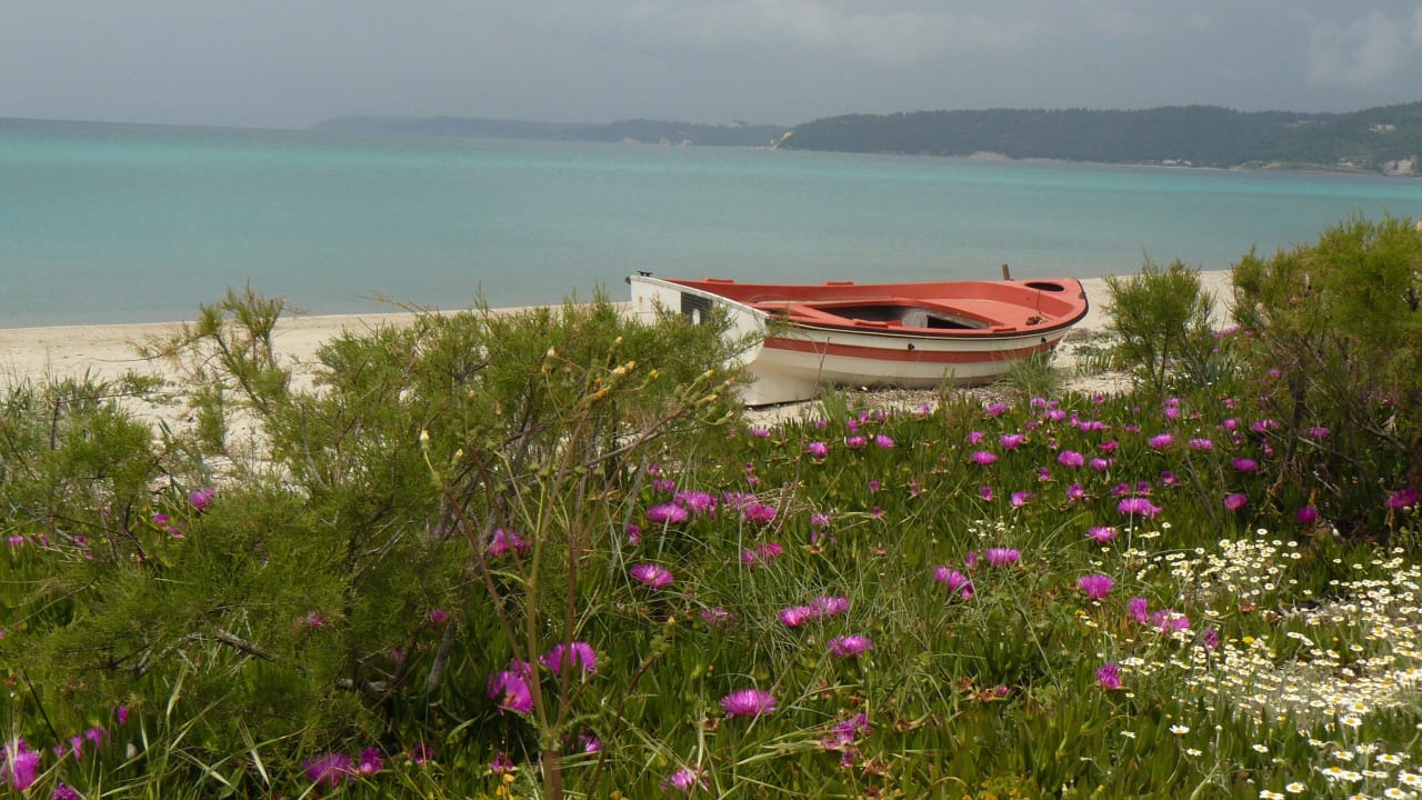 Loďka Possidi Holidays Resort & Suite Hotel