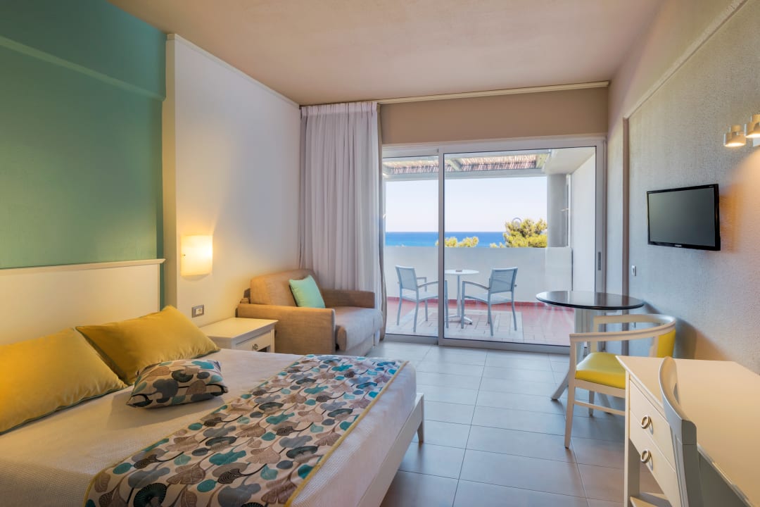 Zimmer alltoura Club Hotel Porto Angeli Beach Resort