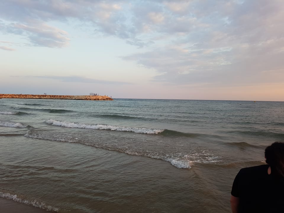 Strand Side Breeze Hotel