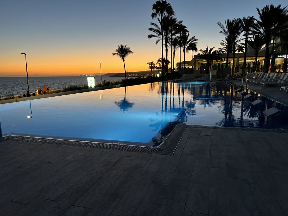 Pool Hotel Riu Palace Meloneras