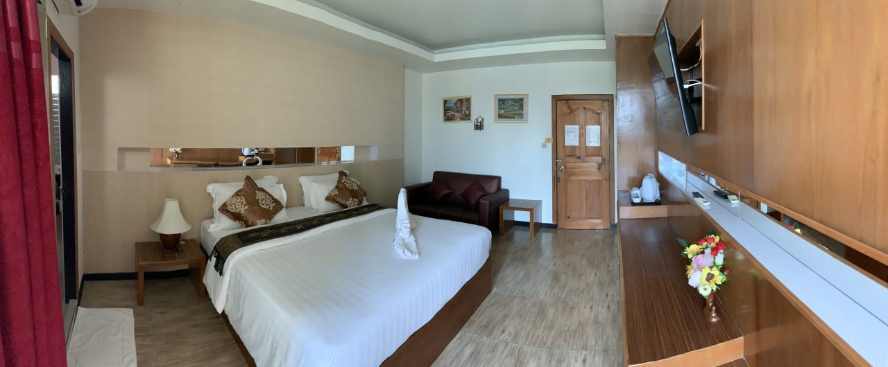 Zimmer Hotel Romeo Palace