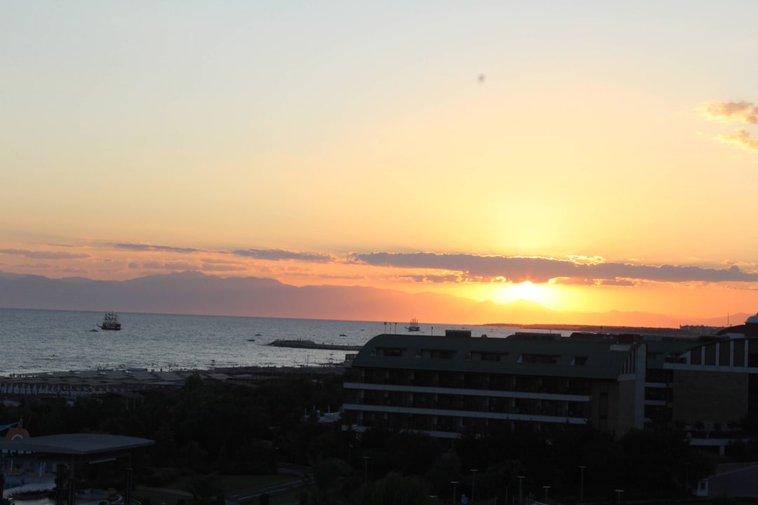 Sonenuntergang Hotel Miramare Beach