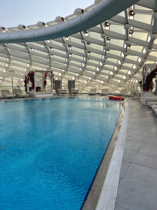 Pool W Abu Dhabi - Yas Island