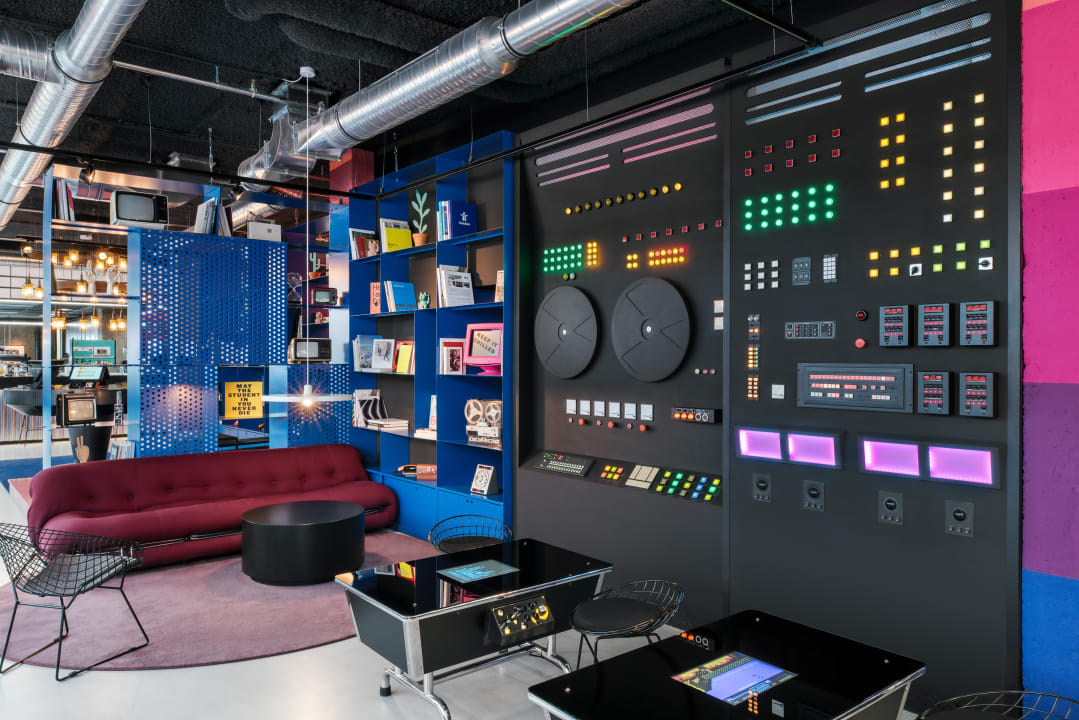 Lobby Holiday Inn Express Dresden Zentrum