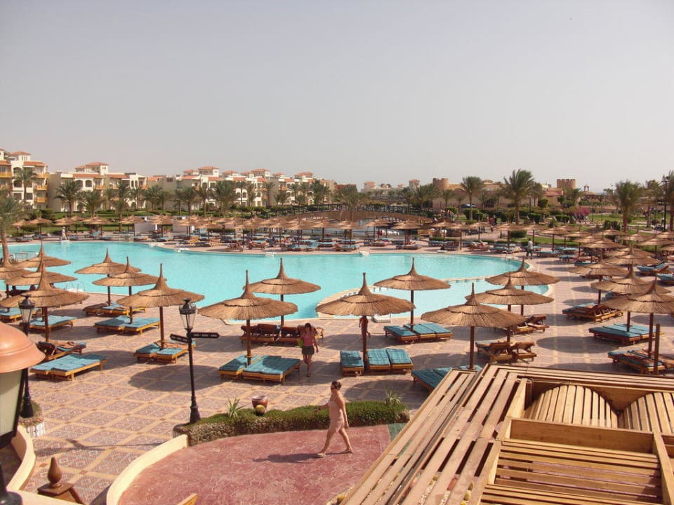 Der Pool sehr sauber Pickalbatros Dana Beach Resort - Hurghada