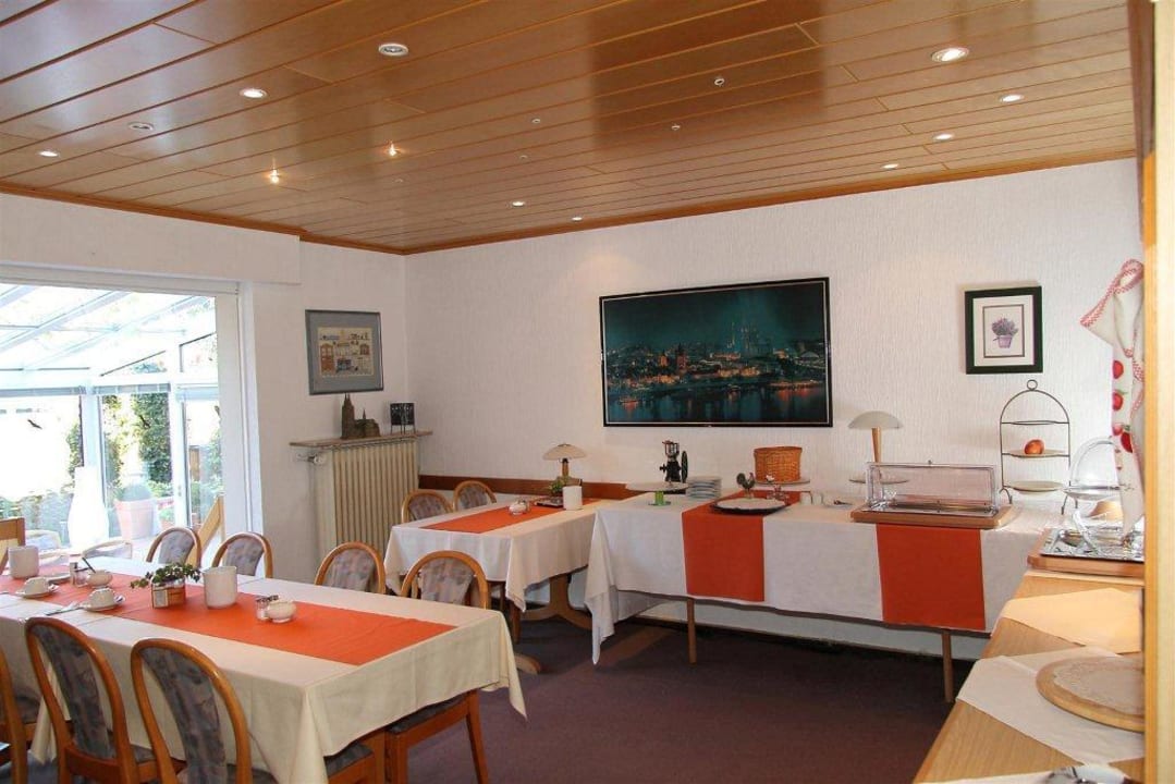 Unser Frühstücksraum Airport Hotel Karsten