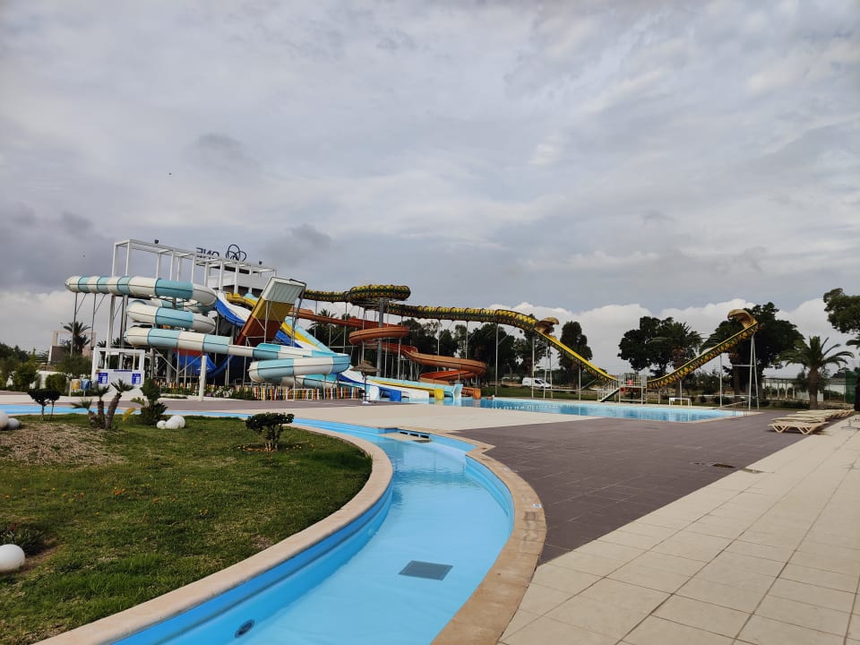 Außenansicht One Resort Aqua Park & Spa