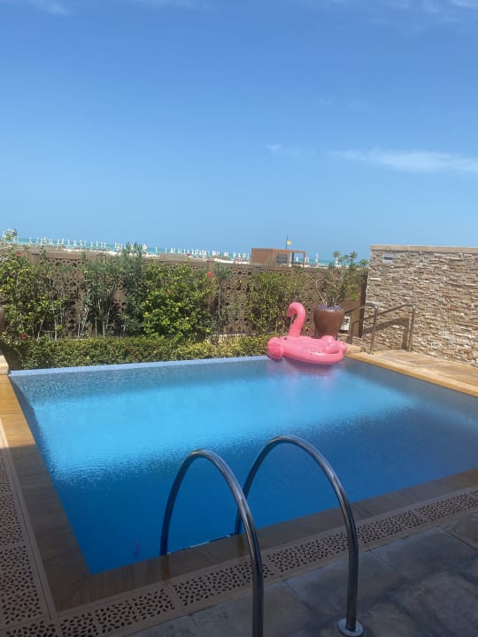 Zimmer Saadiyat Rotana Resort &  Villas