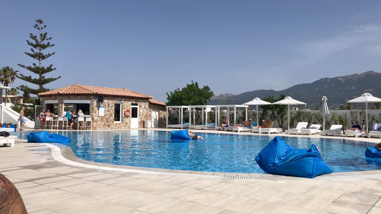 Pool Gaia In Style - Adults only