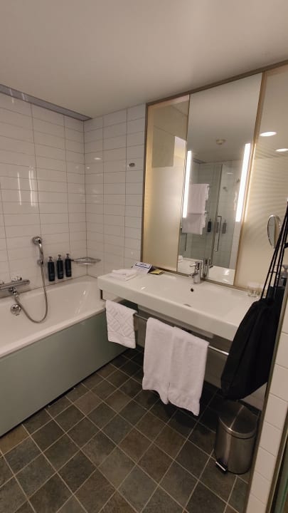 Zimmer Hilton Helsinki Airport