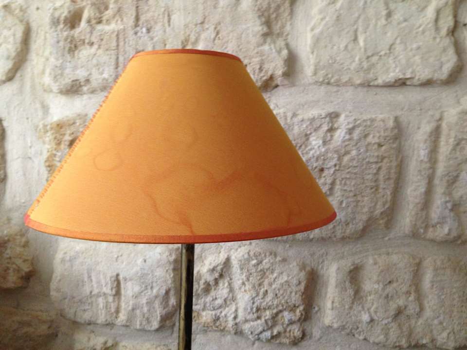 Lampe im Zimmer Hotel Kleber Champs Elysees Tour Eiffel Paris