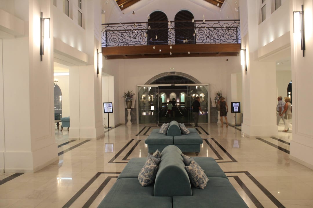 Wunderschöne Lobby Anemos Luxury Grand Resort
