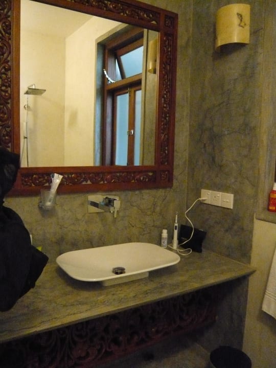 Bad Hotel Sri Lanka Ayurveda Garden & Shakti Villa