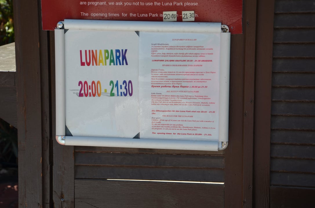 Öffnungszeiten Lunapark Hotel Delphin Diva