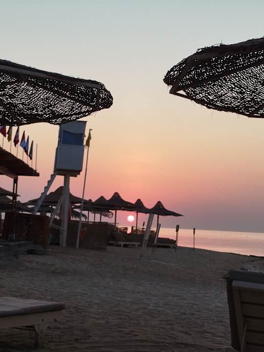 Strand Brayka Bay Resort