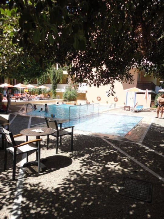 Basen Atrium Ambiance Hotel
