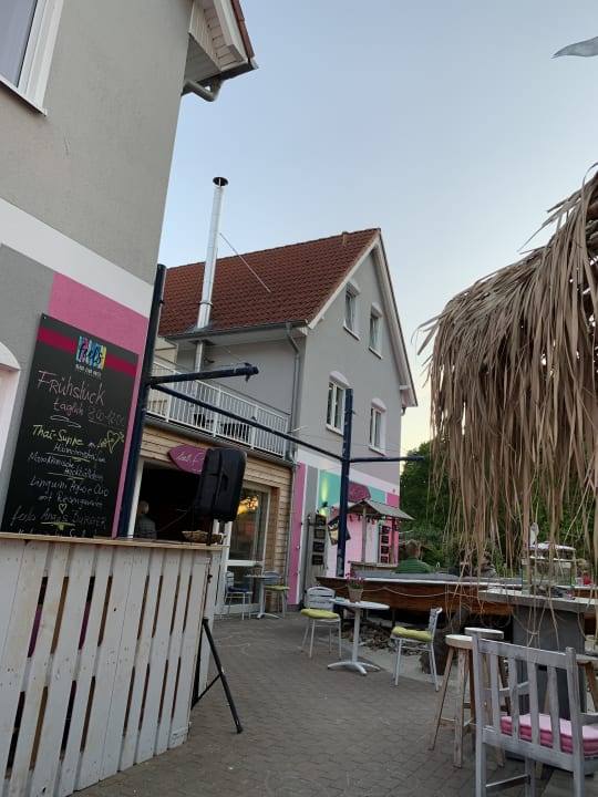 Außenansicht feels Beach Club Hotel