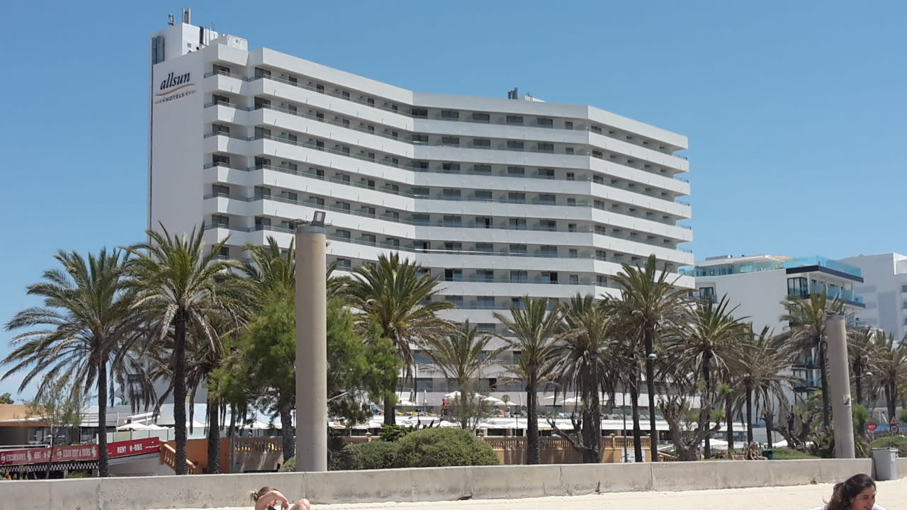 Außenansicht allsun Hotel Pil-lari Playa