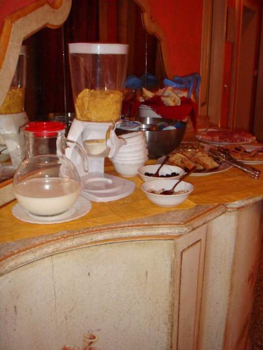 Bufet śniadaniowy Hotel Locanda Barbarigo