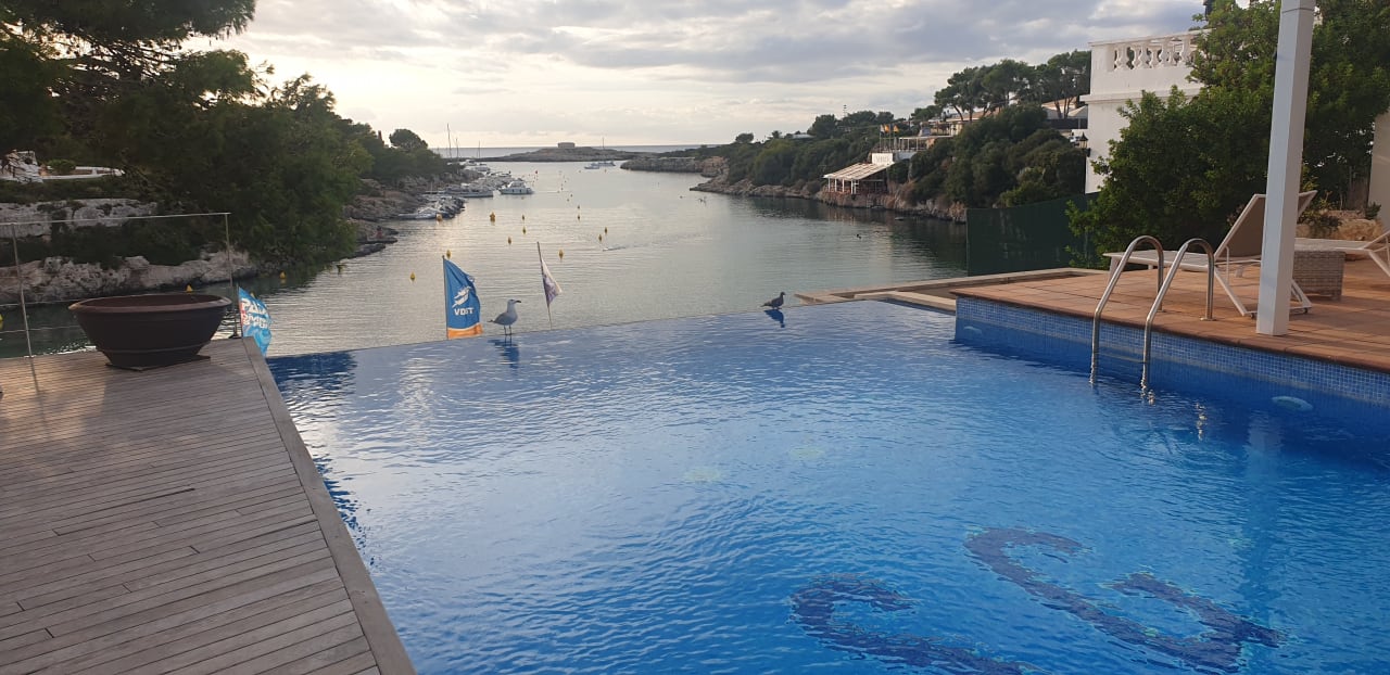 Pool Hotel Bahia