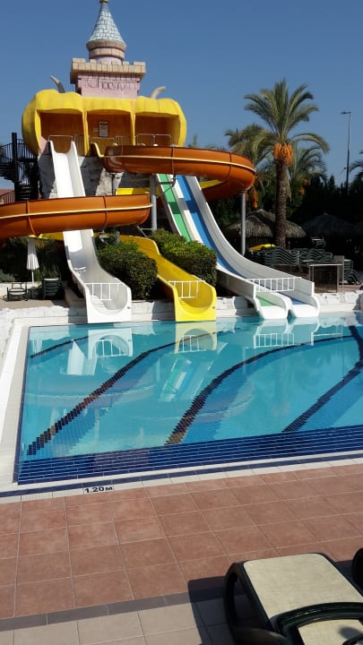 Pool Well Palace Side