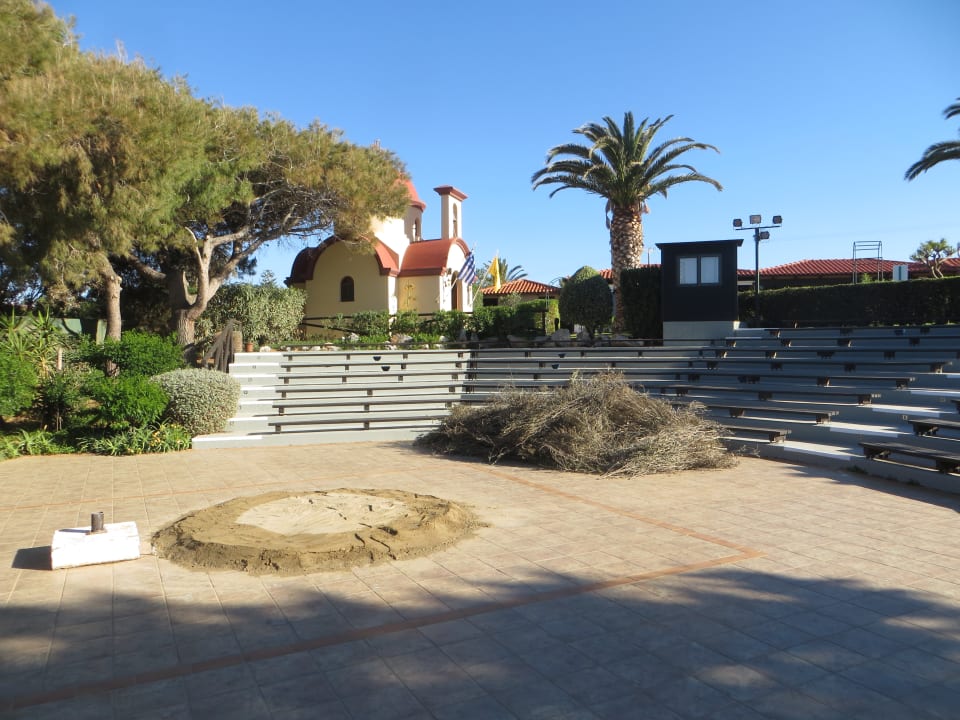 Ein Rundgang durch die Gartenanlage Anissa Beach & Village